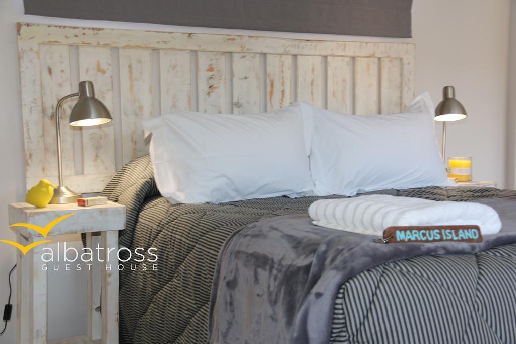 Albatross Guesthouse 랑게바안 외부 사진
