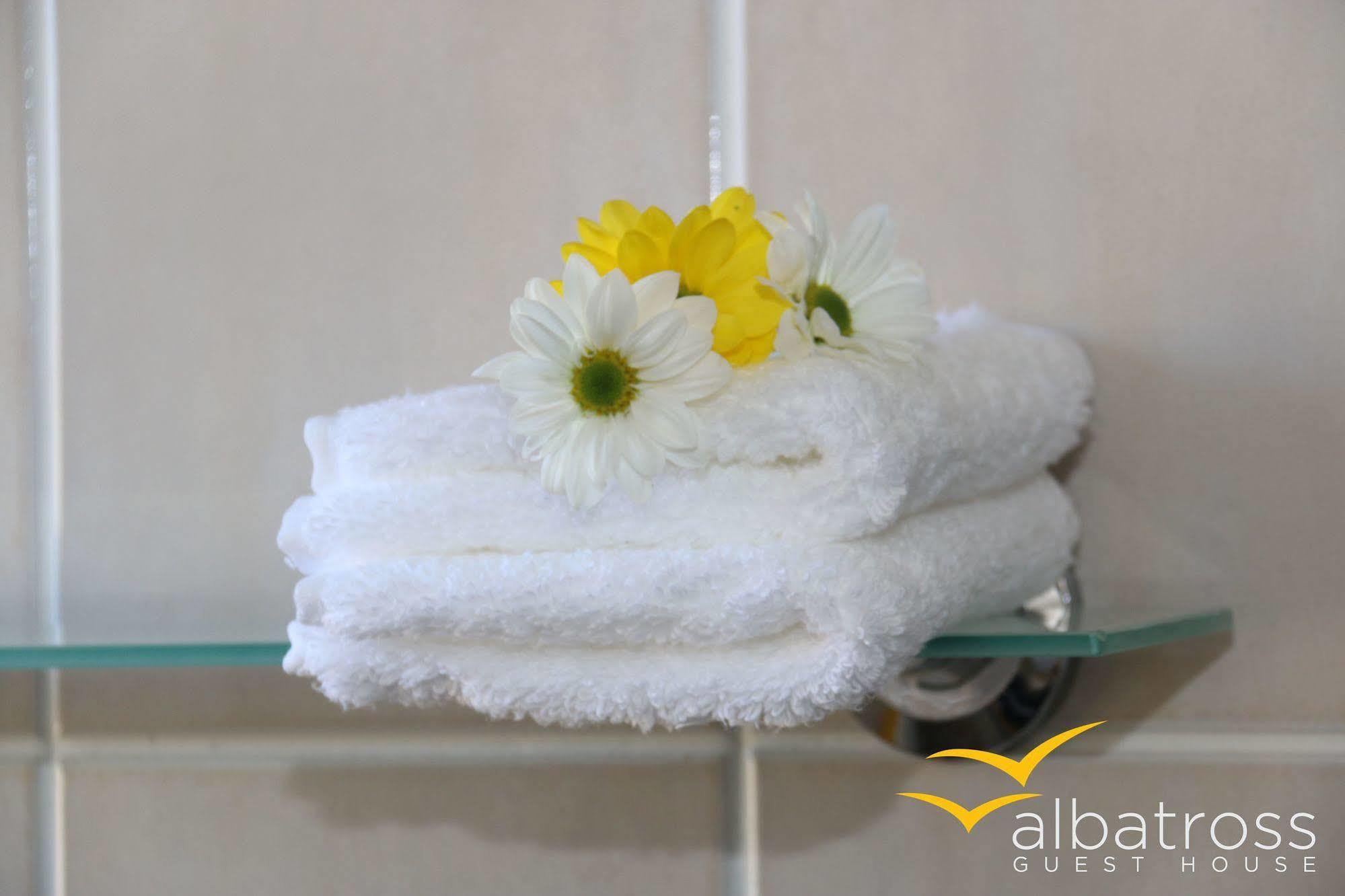 Albatross Guesthouse 랑게바안 외부 사진